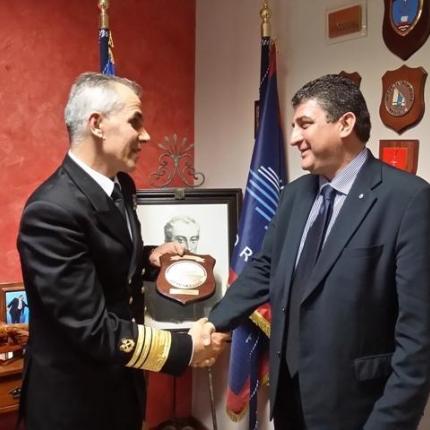 Εθιμοτυπική επίσκεψη του αρχηγού του Λ.Σ στο λιμάνι της Κέρκυρας