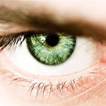 Τελικά το ανθρώπινο μάτι μπορεί να δει και το αόρατο υπέρυθρο φως