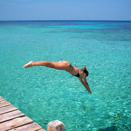 καλοκαίρι θάλασσα διακοπές γυναίκα