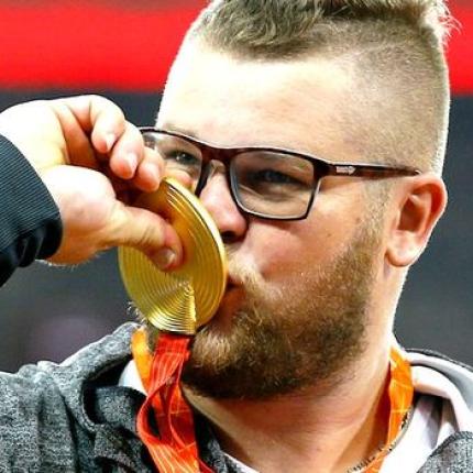 Πάβελ Φάιντεκ