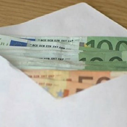φάκελλος λεφτά