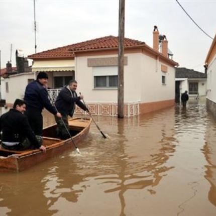 Και ο στρατός στη "μάχη" του Έβρου