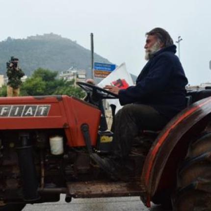 Ουρές χιλιομέτρων από κινητοποιήσεις κτηνοτρόφων στον Εβρο