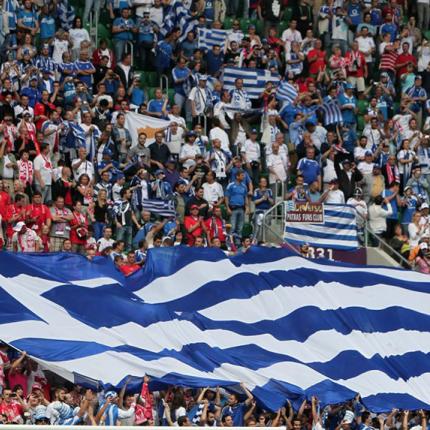 Η.. ελεύθερη πτώση της Ελλάδας στην κατάταξη της UEFA