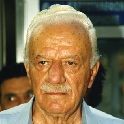 χαρίλαος φλωράκης