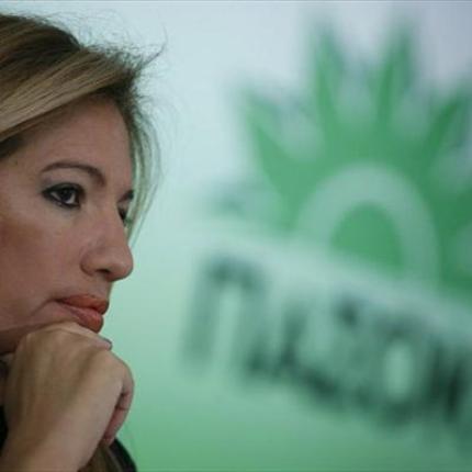 Σε ρόλο... ειρηνοποιού στο ΠΑΣΟΚ η Φώφη Γεννηματά