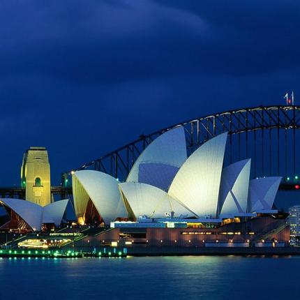 Αυστραλία: Ζητούν δίδακτρα ακόμα και από νεκρούς φοιτητές