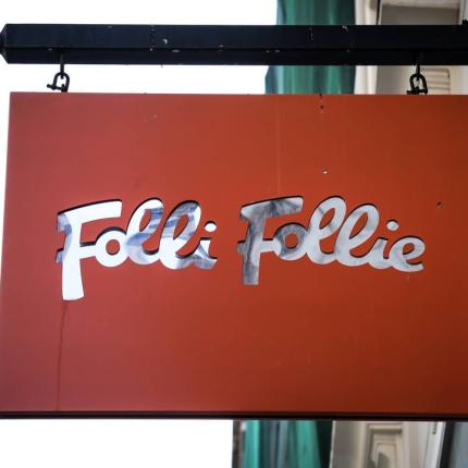 folli_follie.jpg