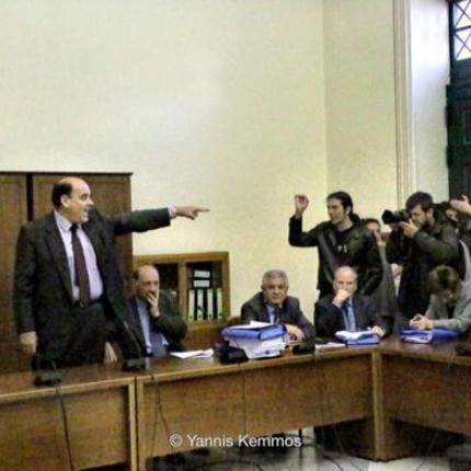 Νέα ένταση στο Πανεπιστήμιο Αθηνών - Ο πρύτανης καλεί εισαγγελέα