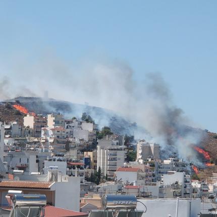 Φωτια υμηττός