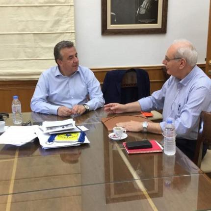 foto_synatisi_perifereiarhi_dimarhoy_viannoy.jpeg