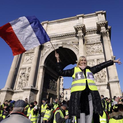 france_prote.jpg