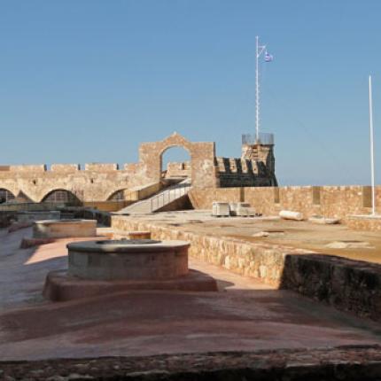 'Εκλεψαν τη σημαία απο το Φρούριο Φιρκά στα Χανιά