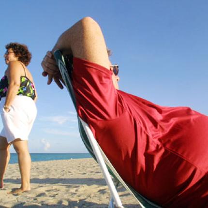 couple_on_beach.jpg
