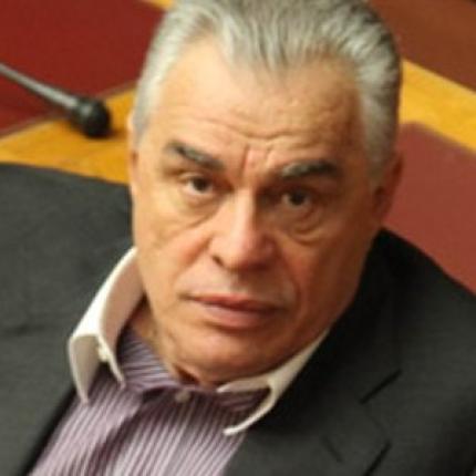  Οι «φουκαράδες» βουλευτές και ο κ. Γιακουμάτος