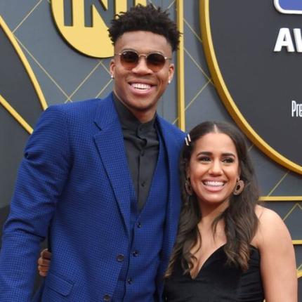 Αντετοκούνμπο με Μαραια