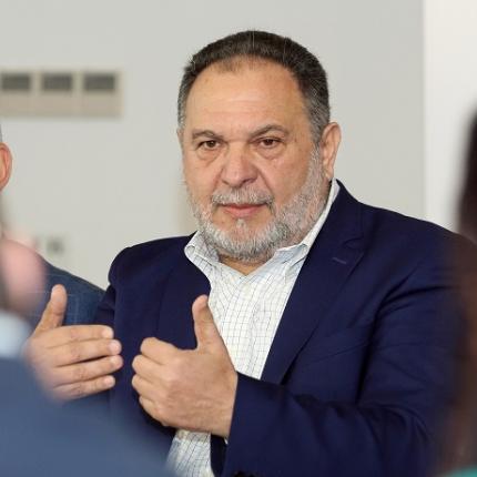 Γιάννης Κουράκης