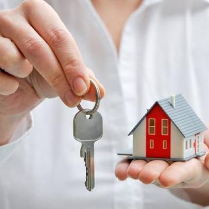 giving_keys660.jpg