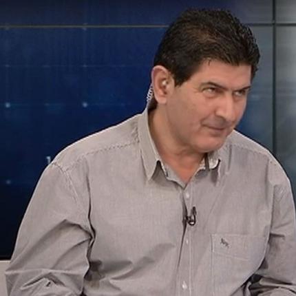 νίκος γρυλλάκης