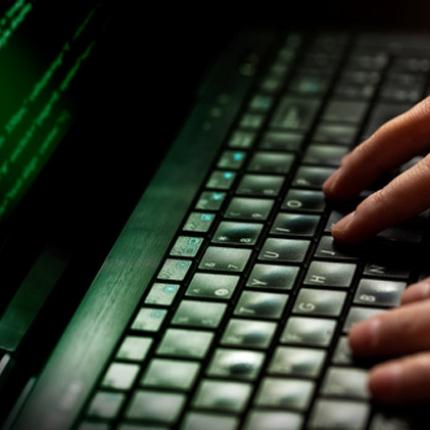 Ρώσοι χάκερς υπέκλεψαν 1,2 δισ. ονόματα χρηστών και κωδικούς!