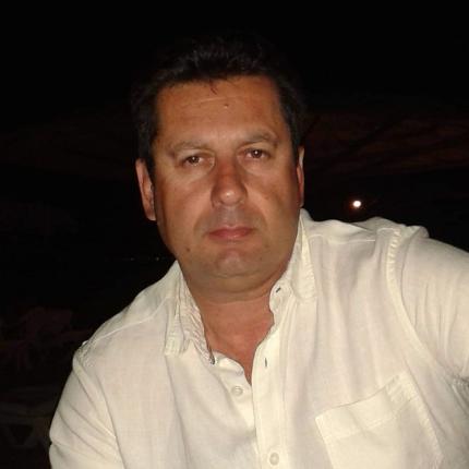 χλουβεράκης