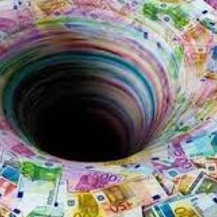 Στα πρόθυρα του &quot;ουκ αν λάβεις, παρά του μη έχοντος&quot; ...
