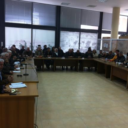 Ξεχύνονται στους δρόμους οι μαθητές της Ιεράπετρας