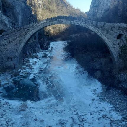 Πέτρινο Γεφύρι Κόκκορη