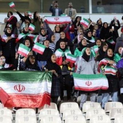 iran-womenbala1_0.jpg