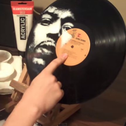 Ζωγράφισε τον Jimi Hendrix σε δίσκο Βινυλίου (βίντεο)