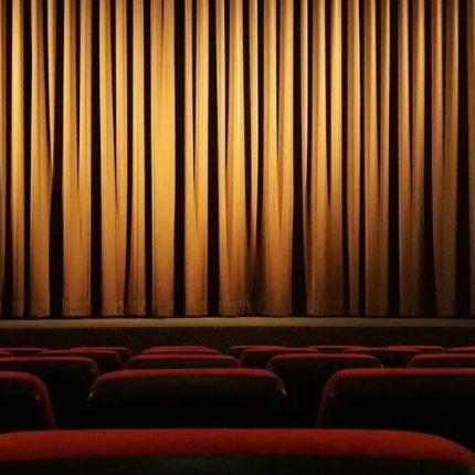 θέατρο καλλιτέχνες