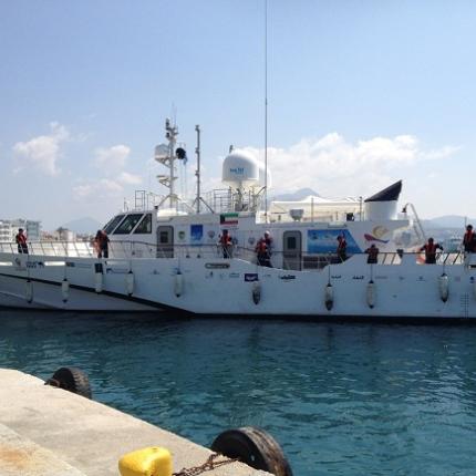 Θερμή υποδοχή για το πλοίο της Ελπίδας στην Ιεράπετρα (φωτογραφίες)