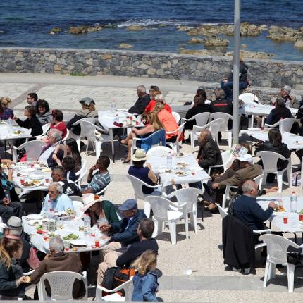 καράβολας πάσχα