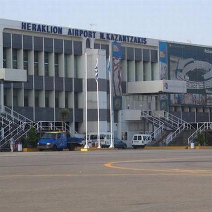 Στη "φάκα" Γαλλίδα που προσπάθησε να βγάλει από τη χώρα τρεις Σύριους