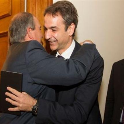 μητσοτάκης καραμανλής