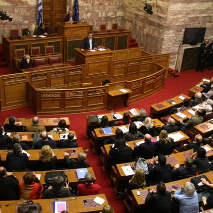 Καταργείται ο ειδικός φόρος κατανάλωσης στο πετρέλαιο