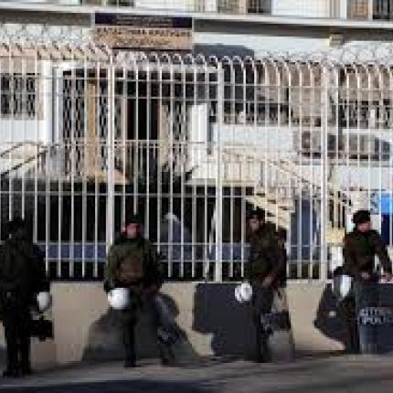 Στο επίκεντρο της Αρχής Δεδομένων Προσωπικού Χαρακτήρα τα "βραχιόλια" των κρατουμένων 