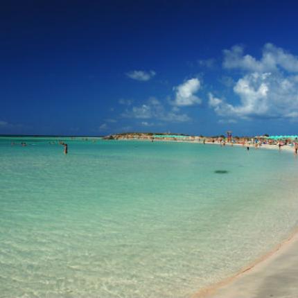 Η Mirror ψηφίζει Κρήτη για τις διακοπές των Βρετανών 