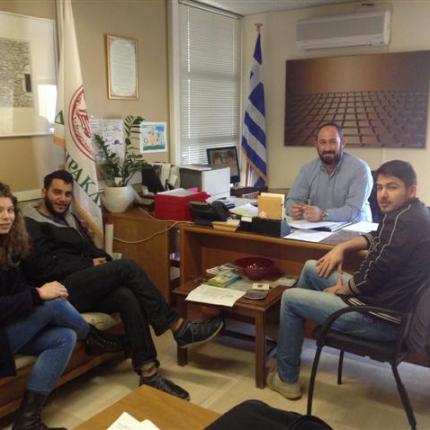Εκπροσώποι της Φοιτητικής Ένωσης Κυπρίων στον Δήμο Ηρακλείου