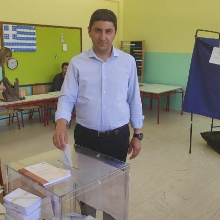 l_avgenakis_ekloges_2019_2.jpg