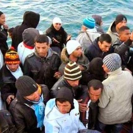 Χανιά: Φροντίδα στους μετανάστες μετά την περιπέτειά τους μεσοπέλαγα