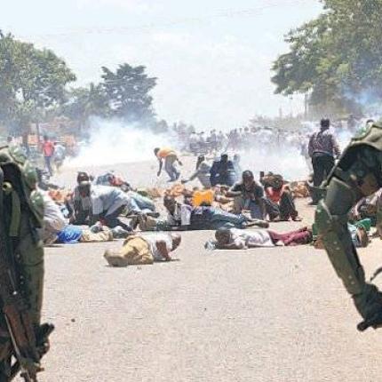 Κατέσχεσαν γιλέκα βομβιστών στην Ουγκάντα