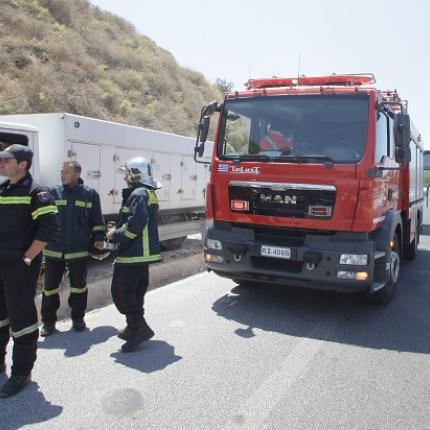 λεωφορείο φωτιά