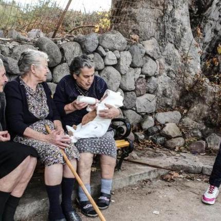 λέσβος μωρό