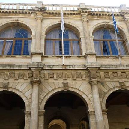 Στην Περιφέρεια, λόγω κατάληψης, θα συνεδριάσει το Δημοτικό Συμβούλιο Ηρακλείου