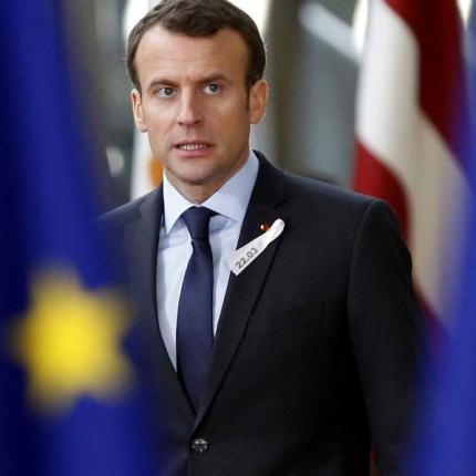 macron-3-thumb-large.jpg