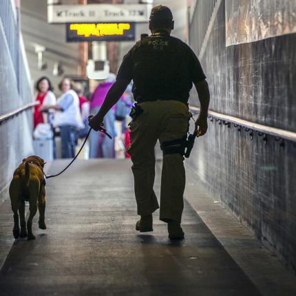 Επίθεση με μαχαίρι σε τρένο στις ΗΠΑ