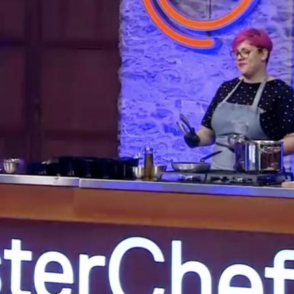 masterchef-4-ena-plus-size-montelo-me-arwma-iapwnias.w_hr.jpg
