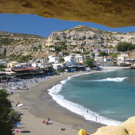 Ο Κατσιμίχας και τα &quot;Κίτρινα Ποδήλατα&quot; ξεσήκωσαν τα Μάταλα (βίντεο)