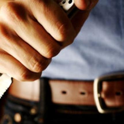 Λασίθι: Τον μαχαίρωσε και μετά ταμπουρώθηκε στο σπίτι του